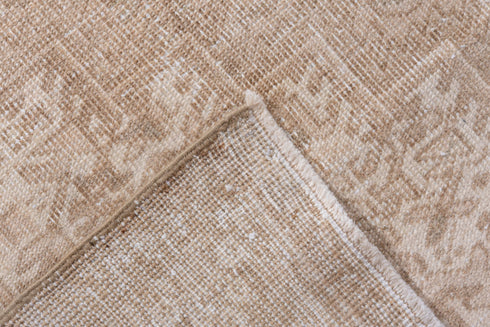 Antique Heriz Area Rug (6' x 9')